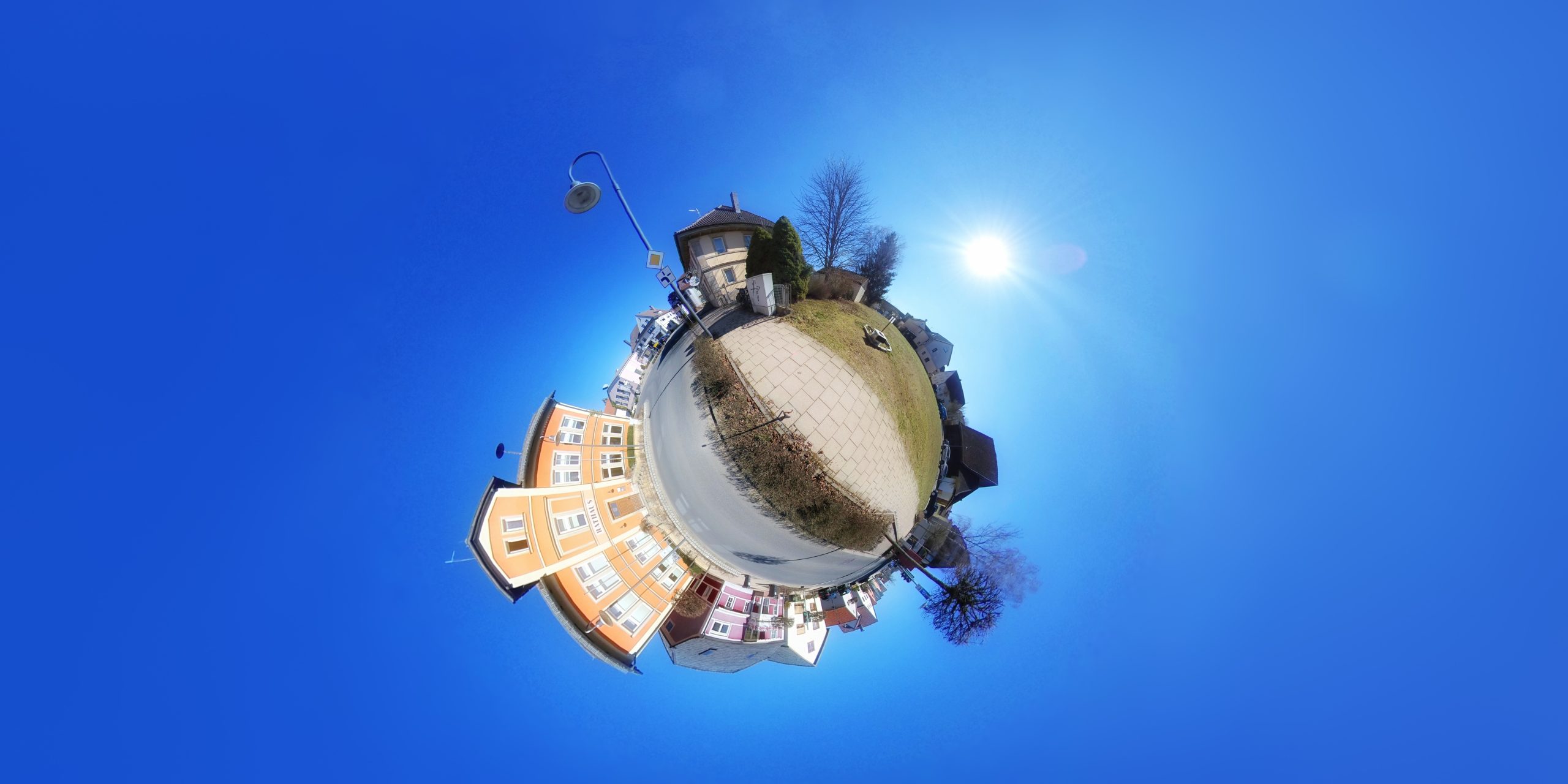 360°